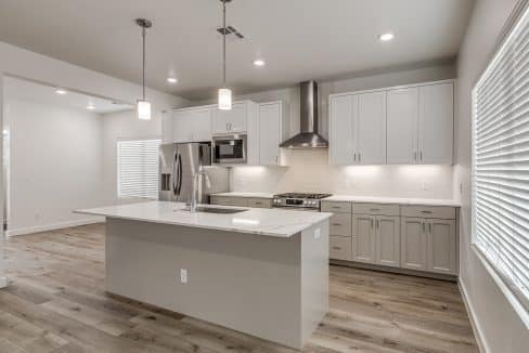 4116 NW 180 Ter-17