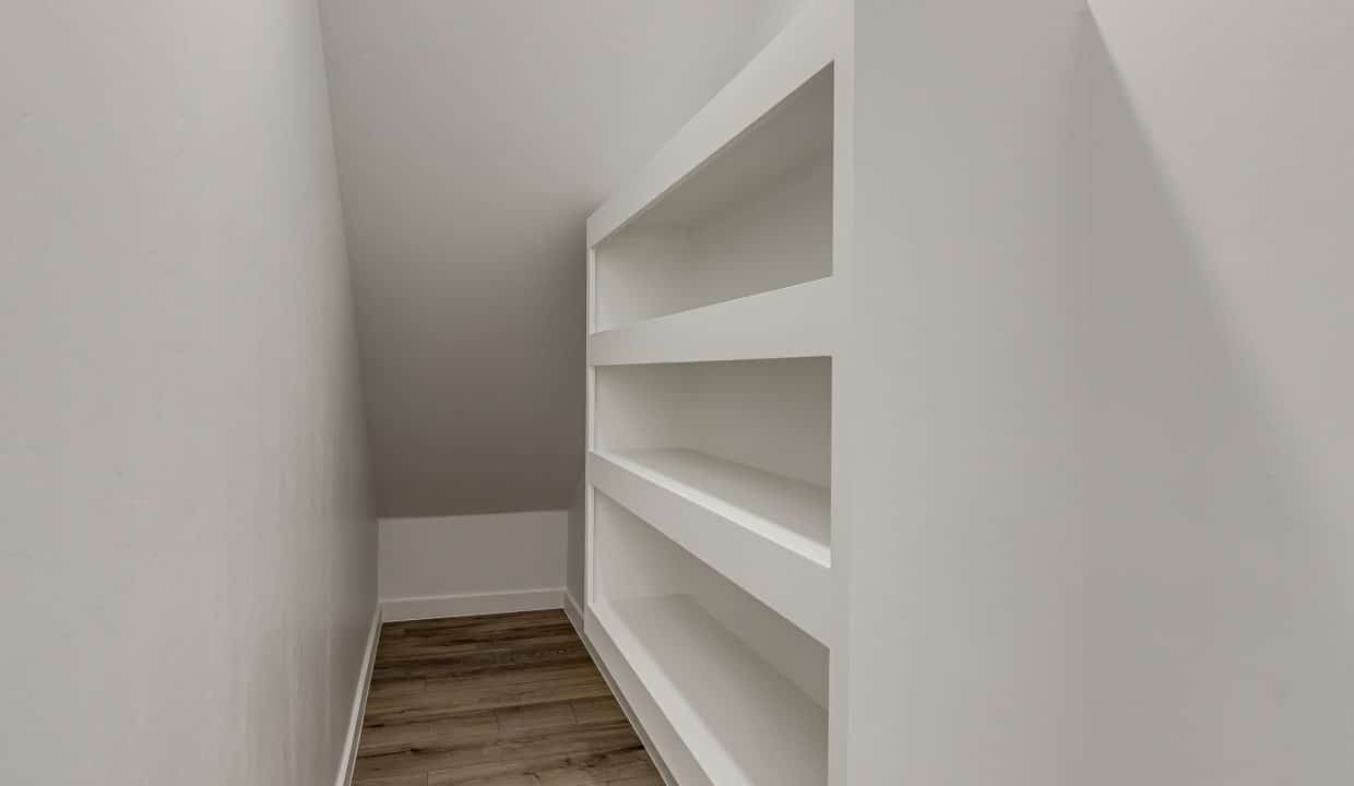 4116 NW 180 Ter-22