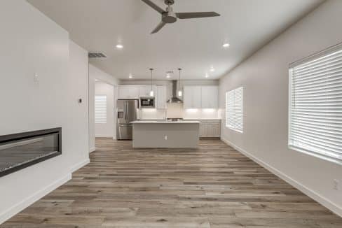 4116 NW 180 Ter-28
