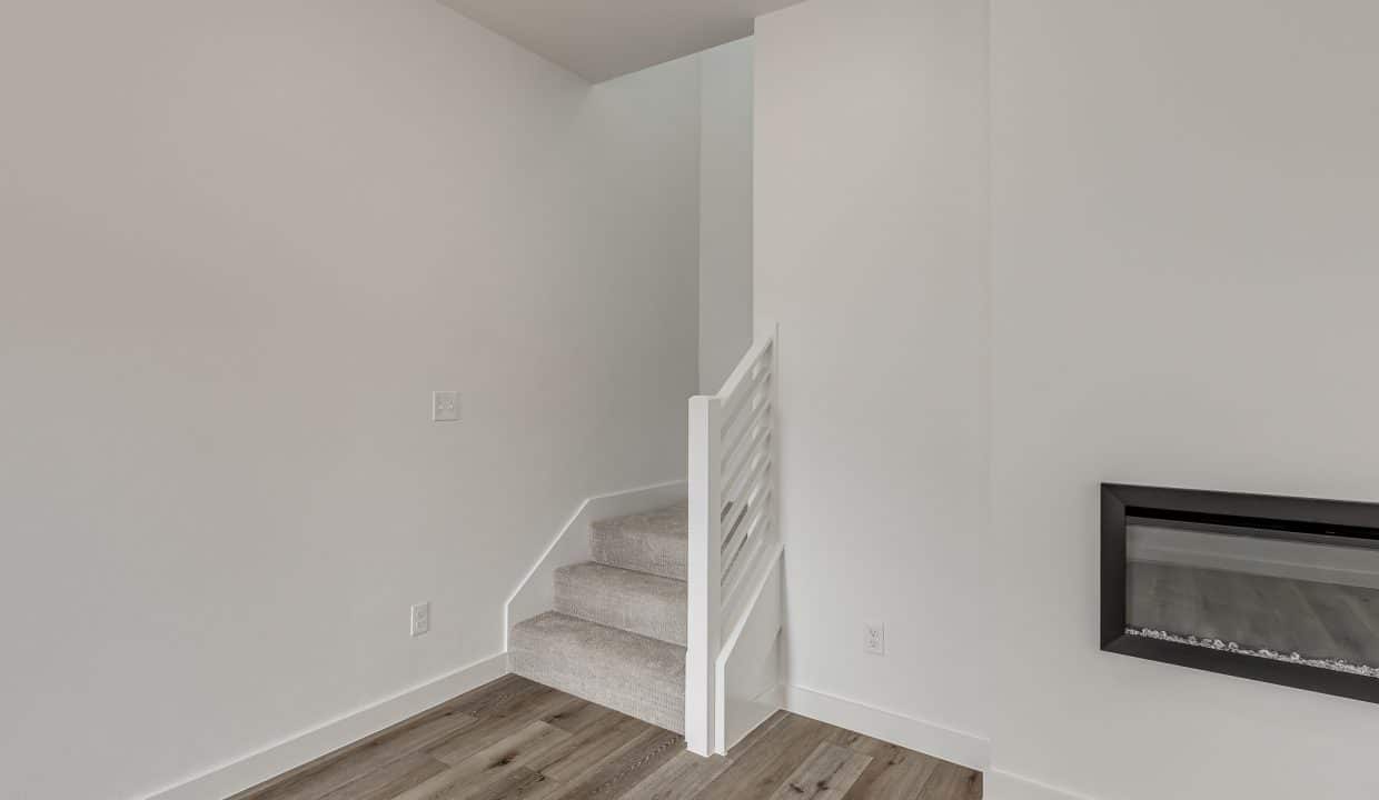 4116 NW 180 Ter-31