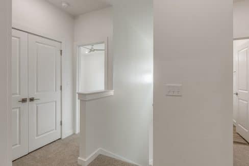 4116 NW 180 Ter-32