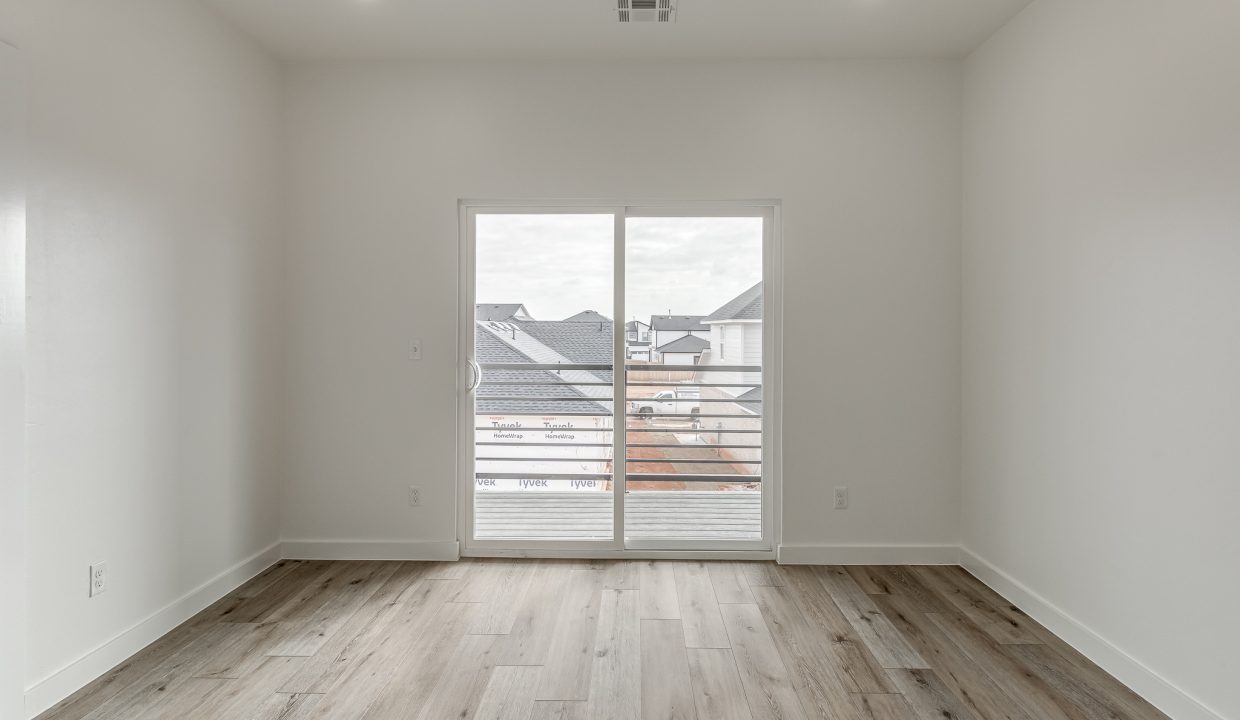 4116 NW 180 Ter-36