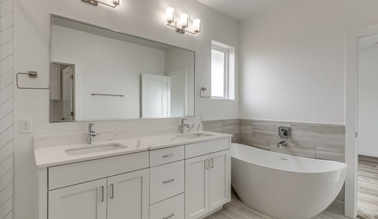 4116 NW 180 Ter-41