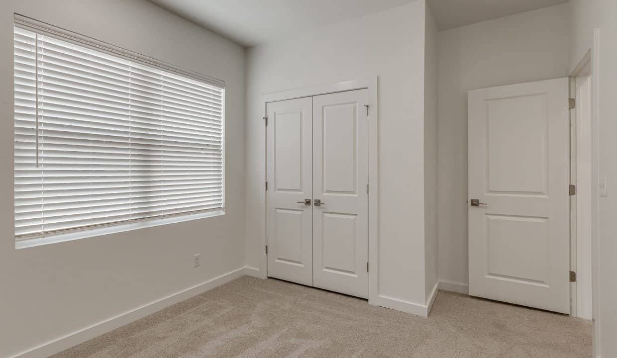 4116 NW 180 Ter-53