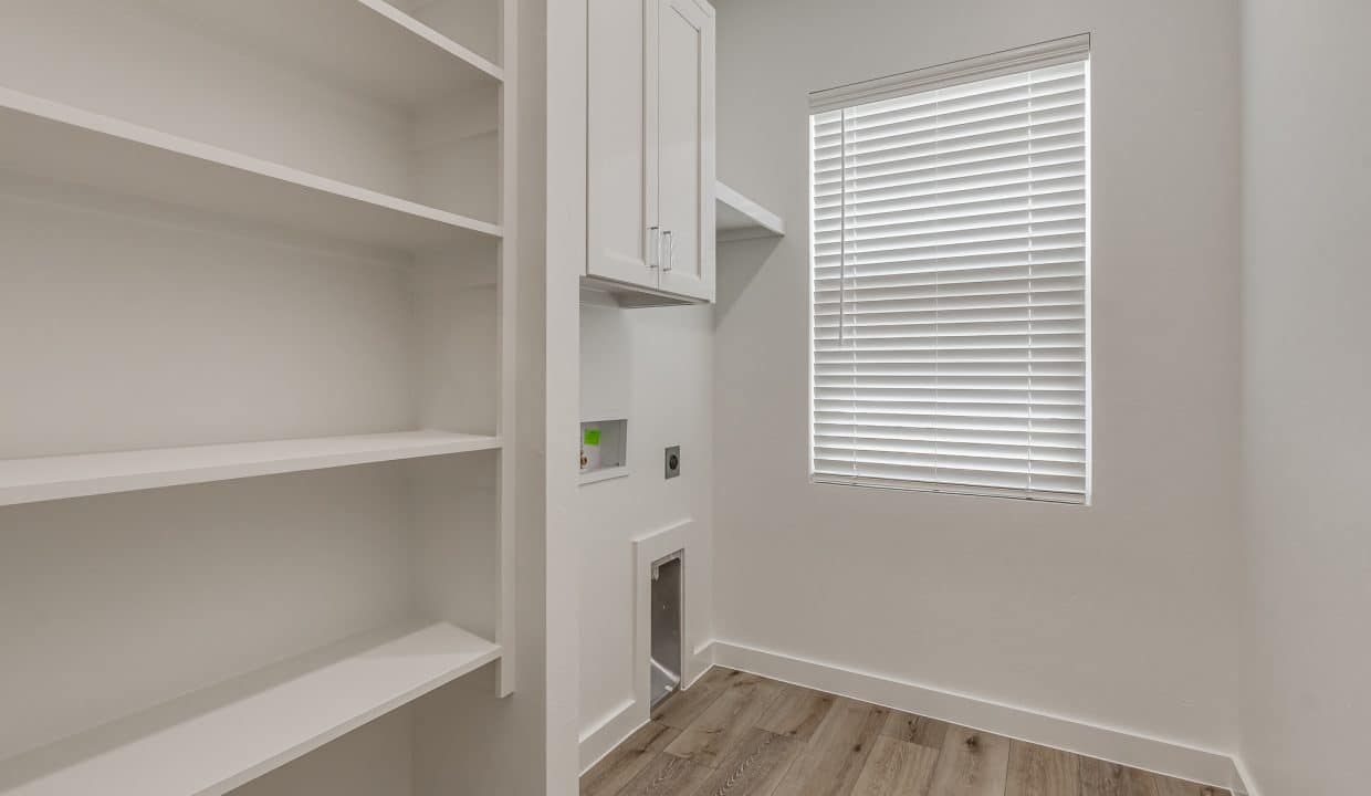 4116 NW 180 Ter-59