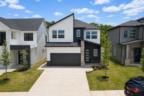 2544 NW 131