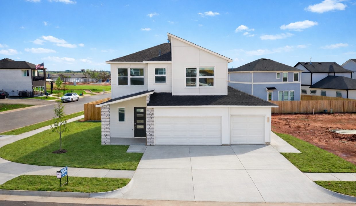 4100 NW 179TH