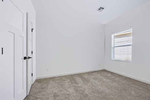 4225 NW 180th St (28)
