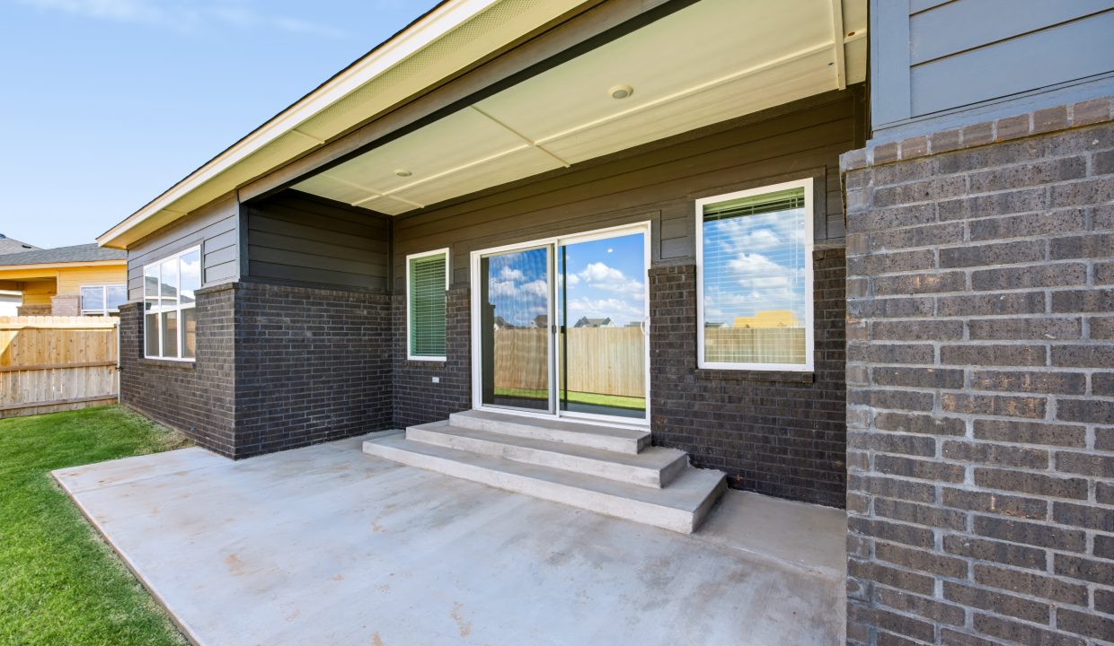 4225 NW 180th St (55)