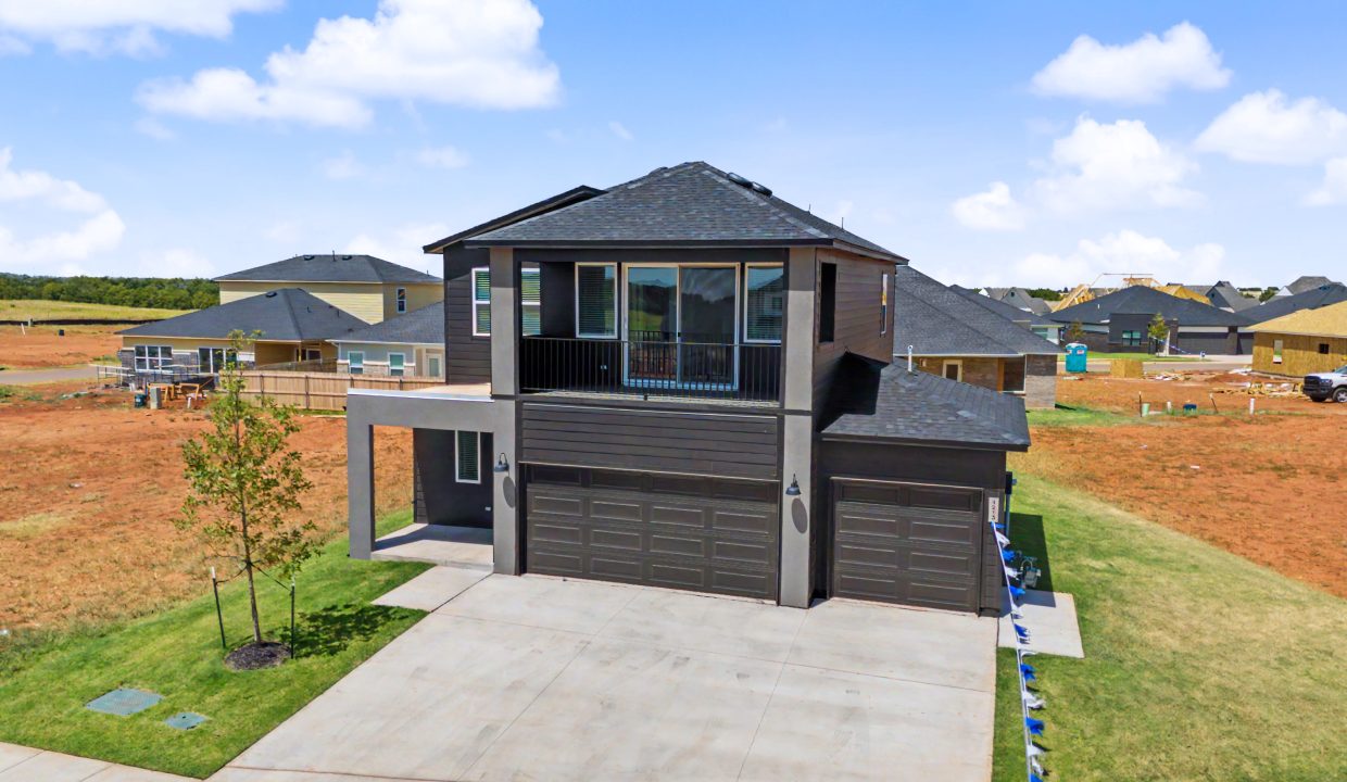 4213 NW 180th Ter (4)