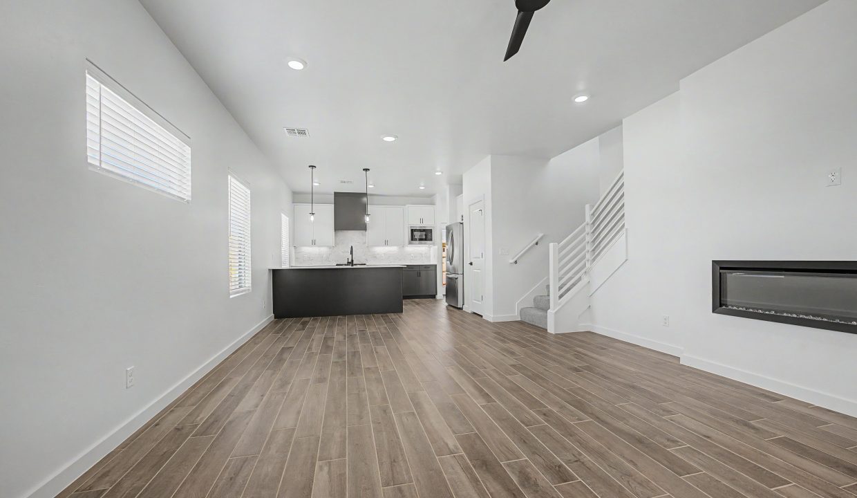 4213 NW 180th Ter (16)