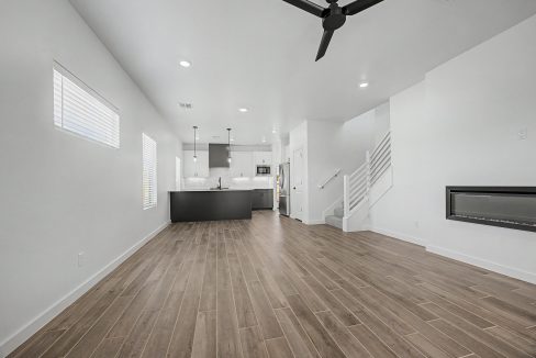 4213 NW 180th Ter (16)