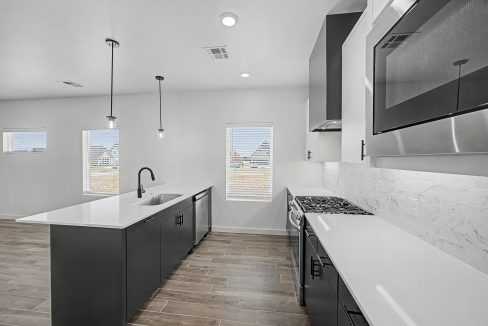 4213 NW 180th Ter (22)