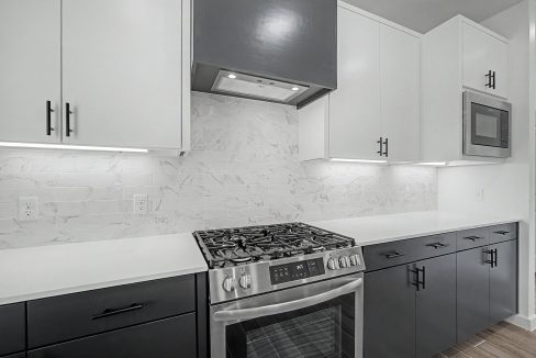 4213 NW 180th Ter (25)