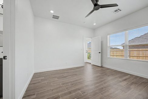 4213 NW 180th Ter (28)