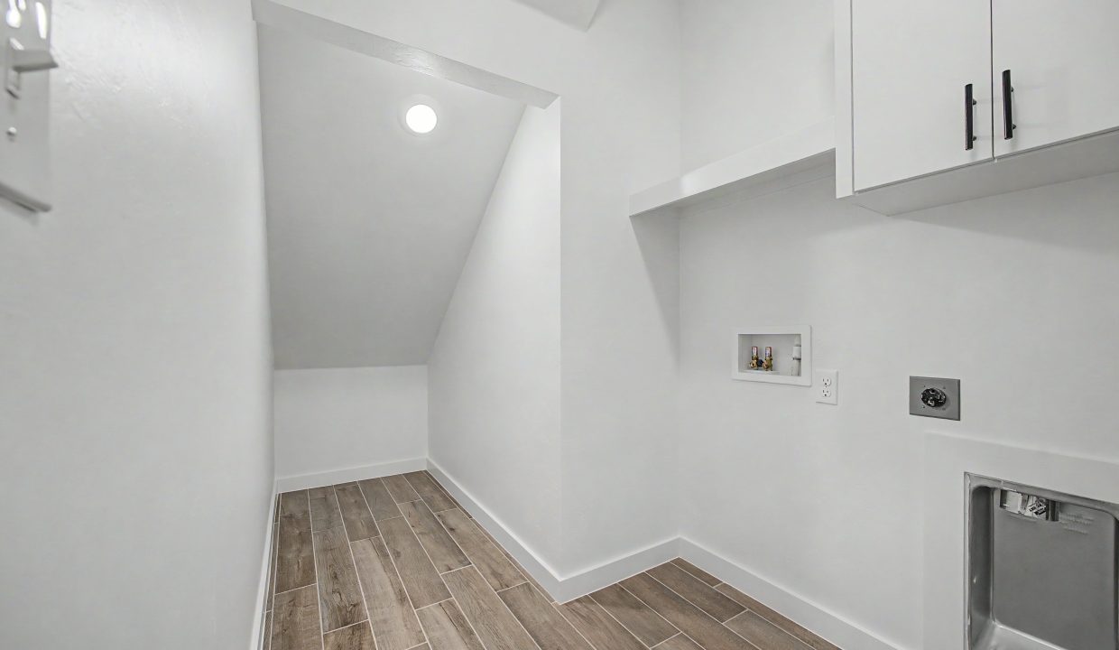4213 NW 180th Ter (39)