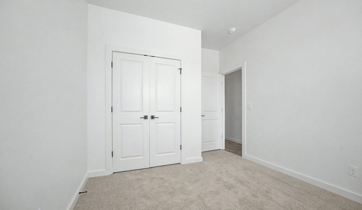 4213 NW 180th Ter (47)