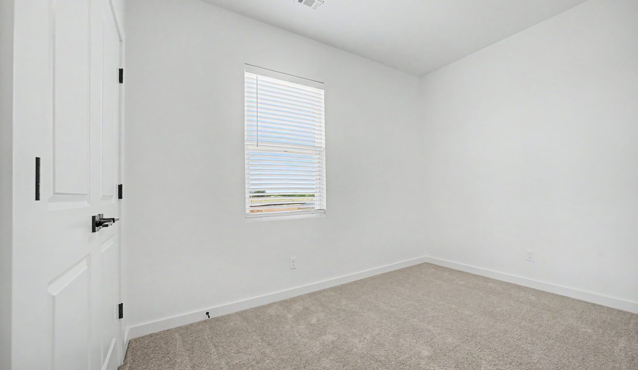 4213 NW 180th Ter (50)