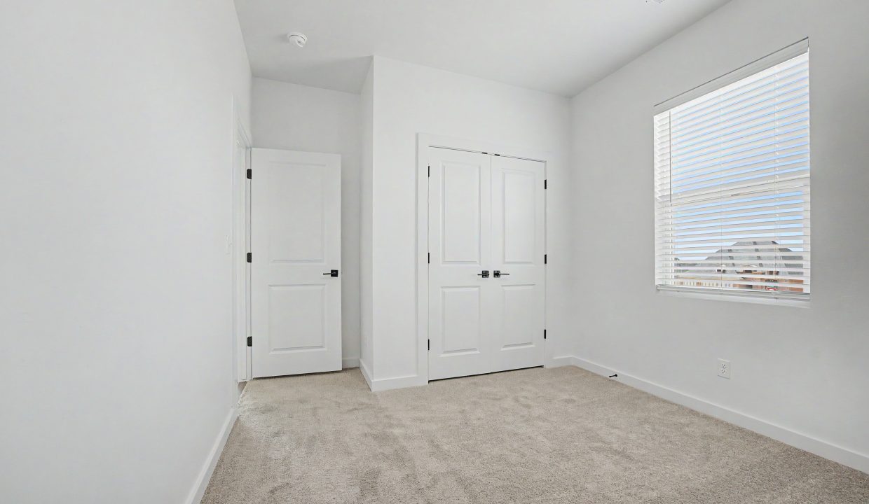 4213 NW 180th Ter (51)