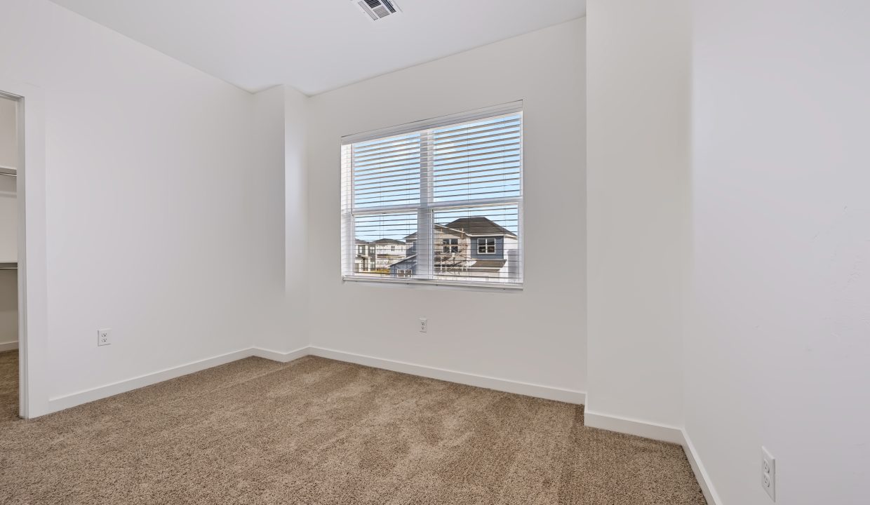4105 nw 180th st (45)