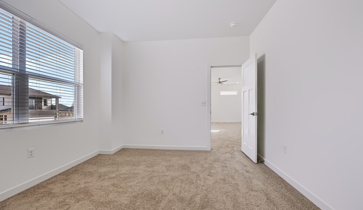 4105 nw 180th st (46)