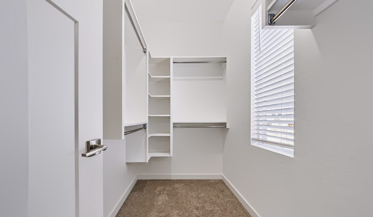 4105 nw 180th st (47)