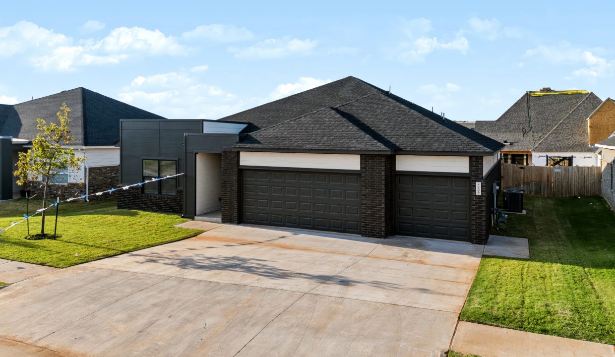 4209 nw 180th st (3)