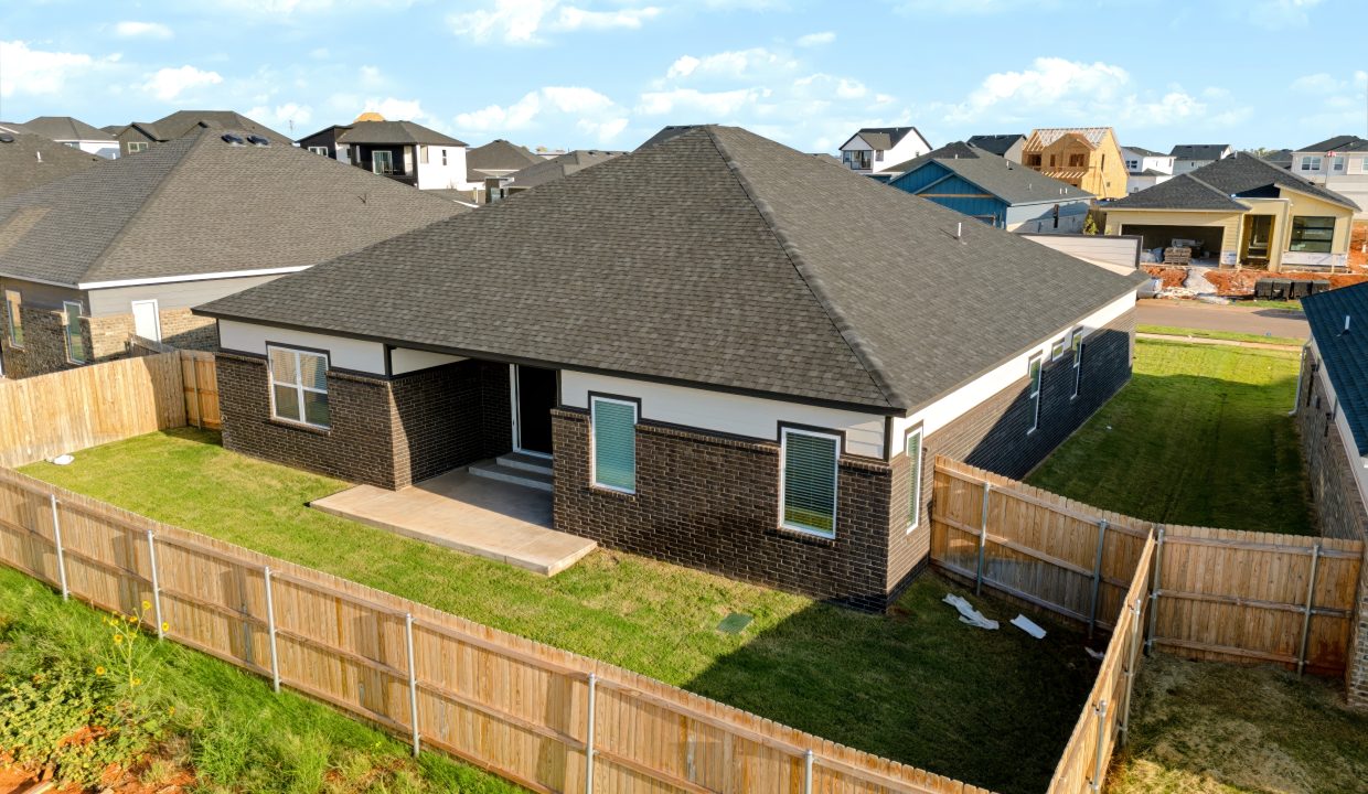 4209 nw 180th st (8)