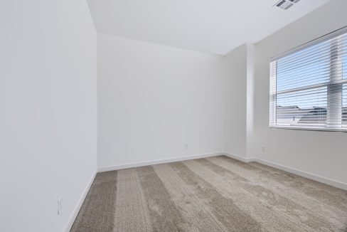 2537 NW 130th St (30) Large