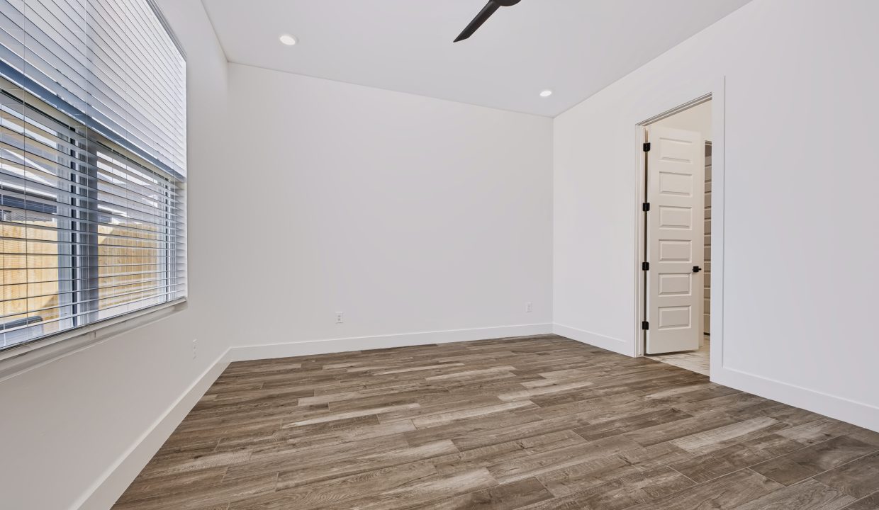 2541 nw 130th st (25)