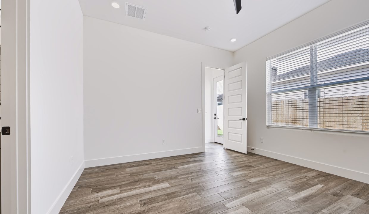 2541 nw 130th st (28)