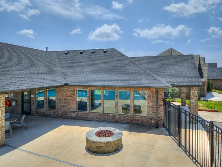 8217 Jenny Ln-reshoot-18_EDNjnreCddlRJ0na